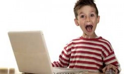 ۱۰ نکته برای حفظ امنیت کودکان در اینترنت