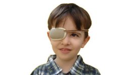 تنبلی چشم در کودکان را چطور درمان کنیم؟