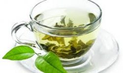 آیا چای سبز برای جوانسازی پوست مفید است؟